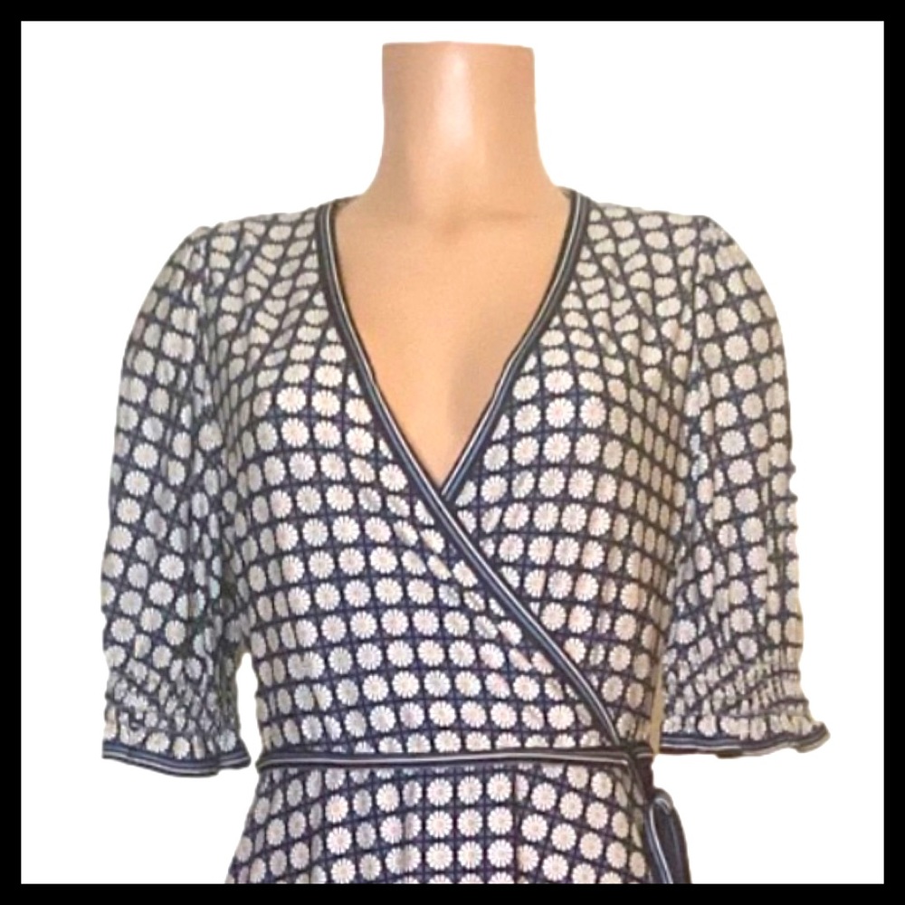 MAX STUDIO Smocked Sleeve Wrap Dress Color: Navy Blue Deco Poppy - Picture 5 of 7